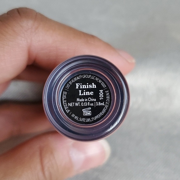 🆕️ LAURA GELLER Treat-N-Go Tinted Lip Oil (FINISH LINE) - Picture 6 of 7